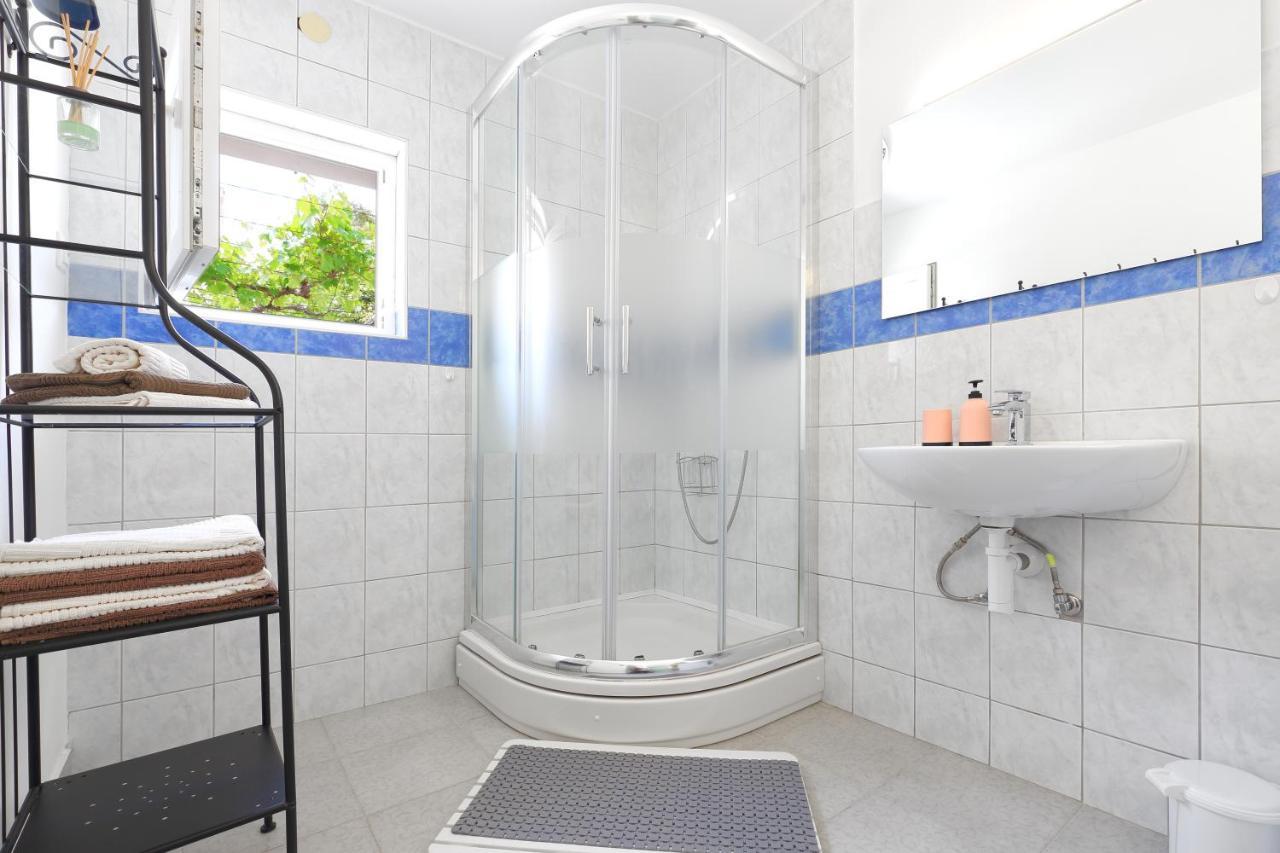 Apartman Don 파그 외부 사진